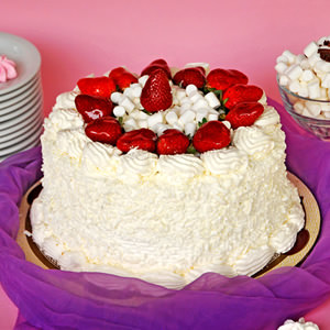 Chocolate Blanco con Crema Chantilly y Marshmallow